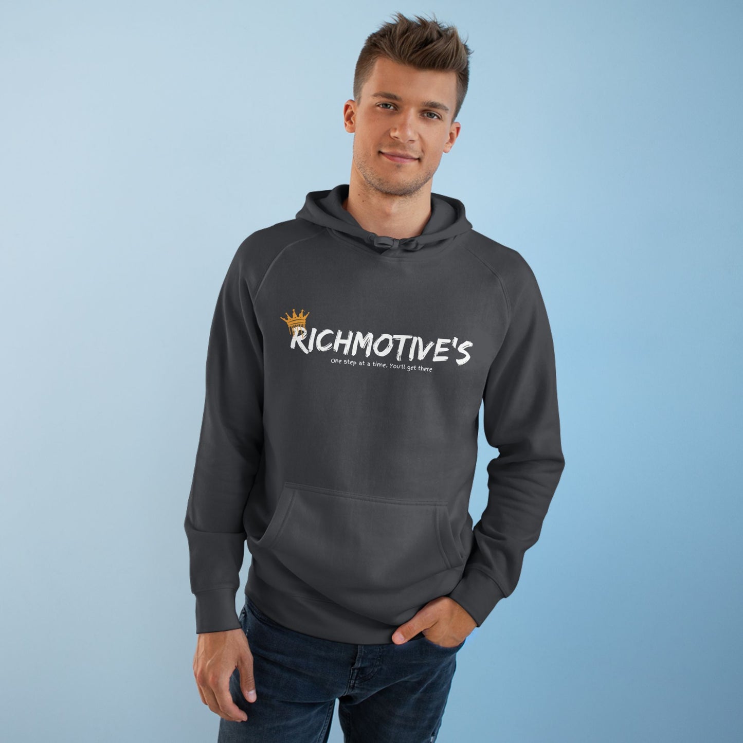 RichMotive's  - Bold Comfort for Daily Style