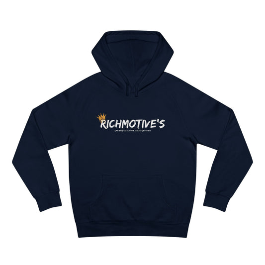 RichMotive's  - Bold Comfort for Daily Style