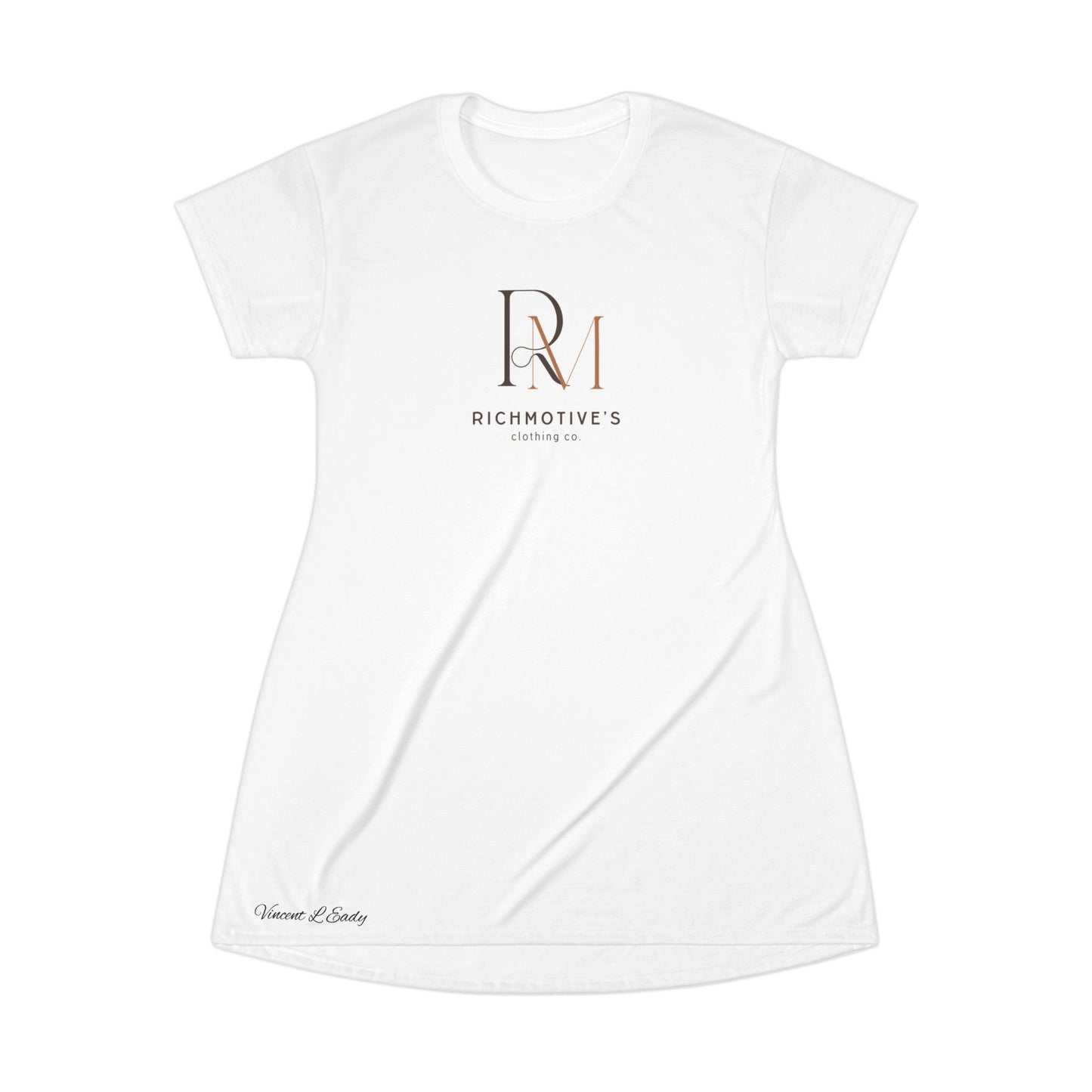 Chic White T-Shirt Dress with Rich Motive’s Logo - Perfect for Casual Outings and Summer Events